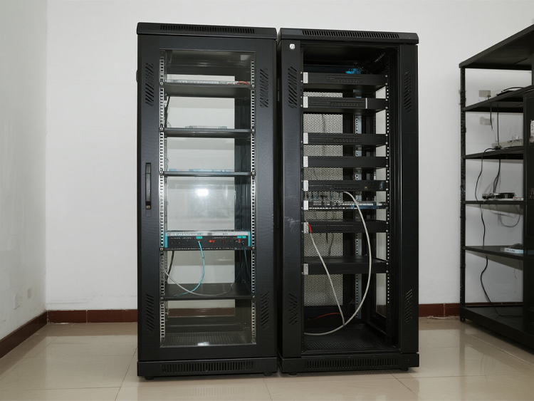 网络机柜